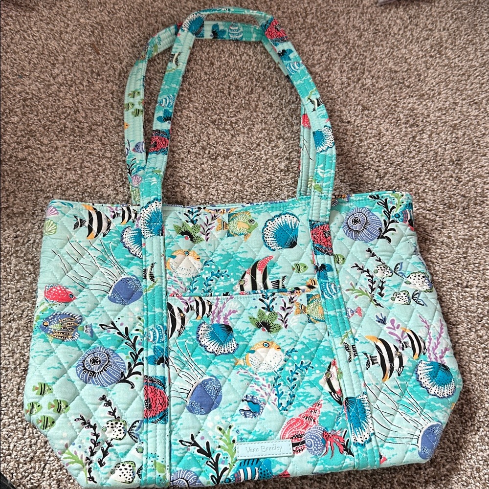 Vera Bradley Antilles Treasure Pattern Small Vera Tote NWOT